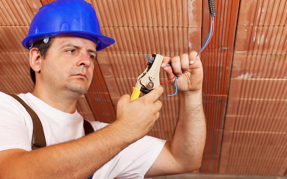 besoin d'un électricien Nemours